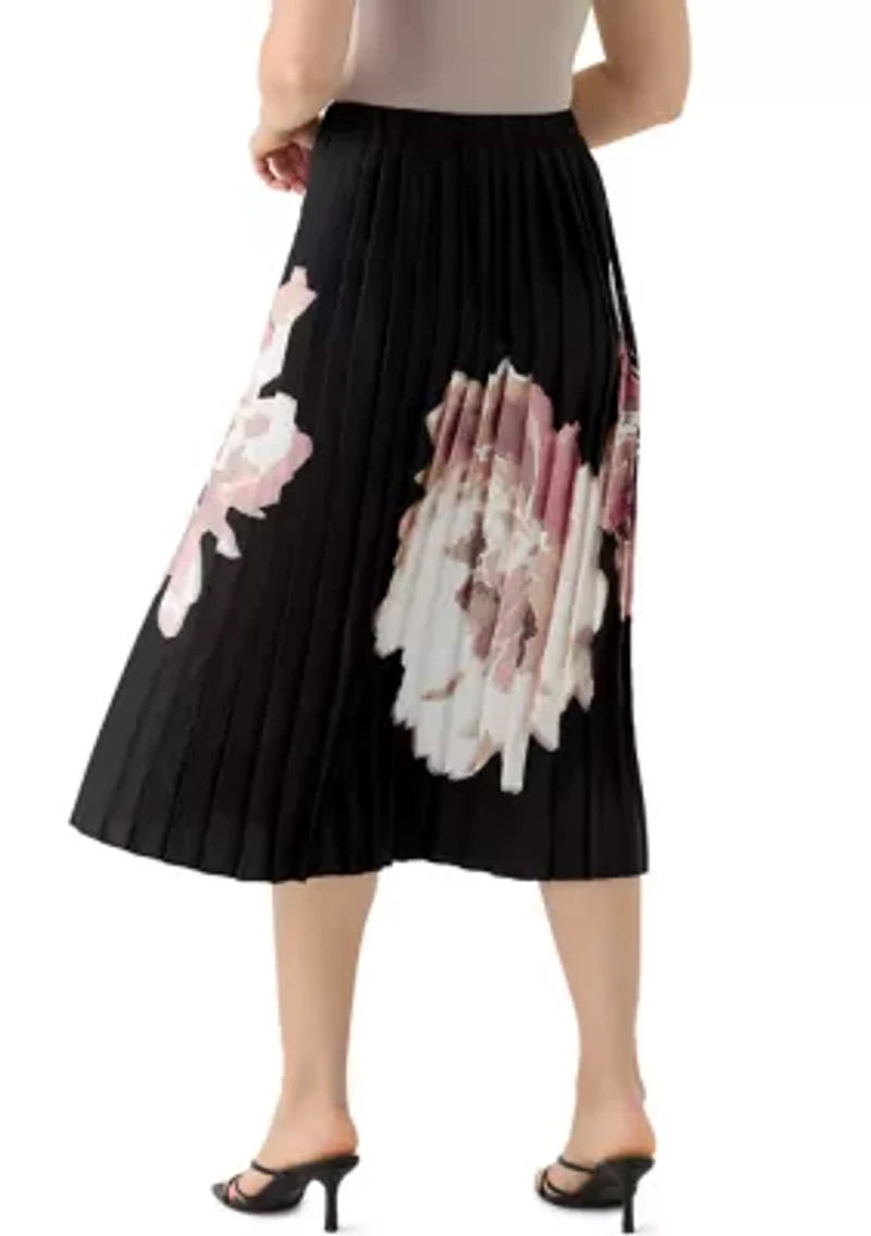 Women's Pull On Pleated Skirt