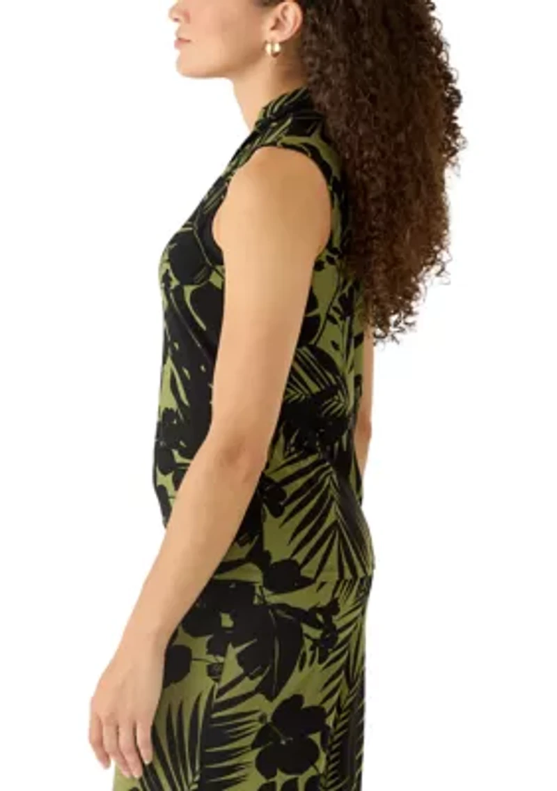 Petite Sleeveless Printed Triple Pleat Top