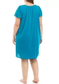 Plus Tricot Short Gown