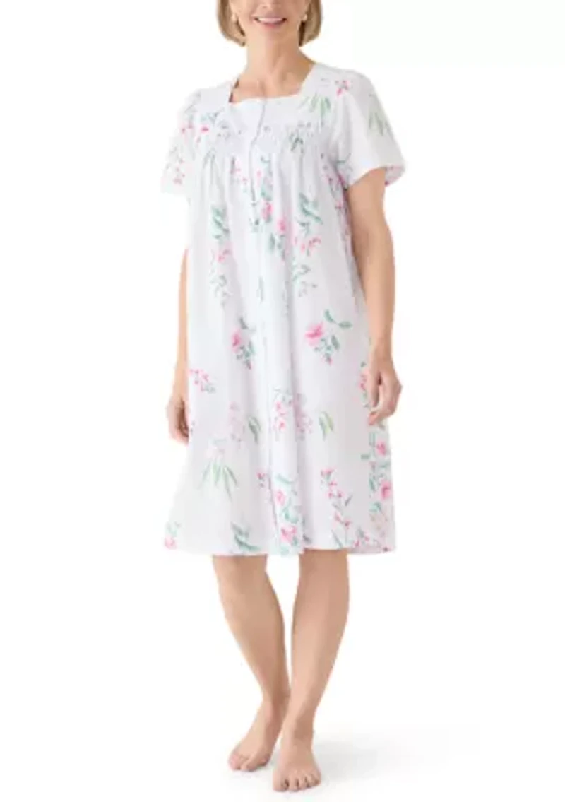 Women's Short Seersucker Robe