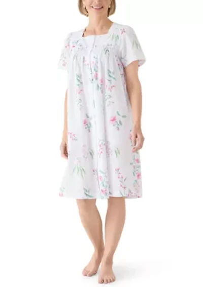 Women's Short Seersucker Robe