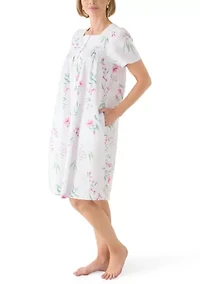Women's Short Seersucker Robe
