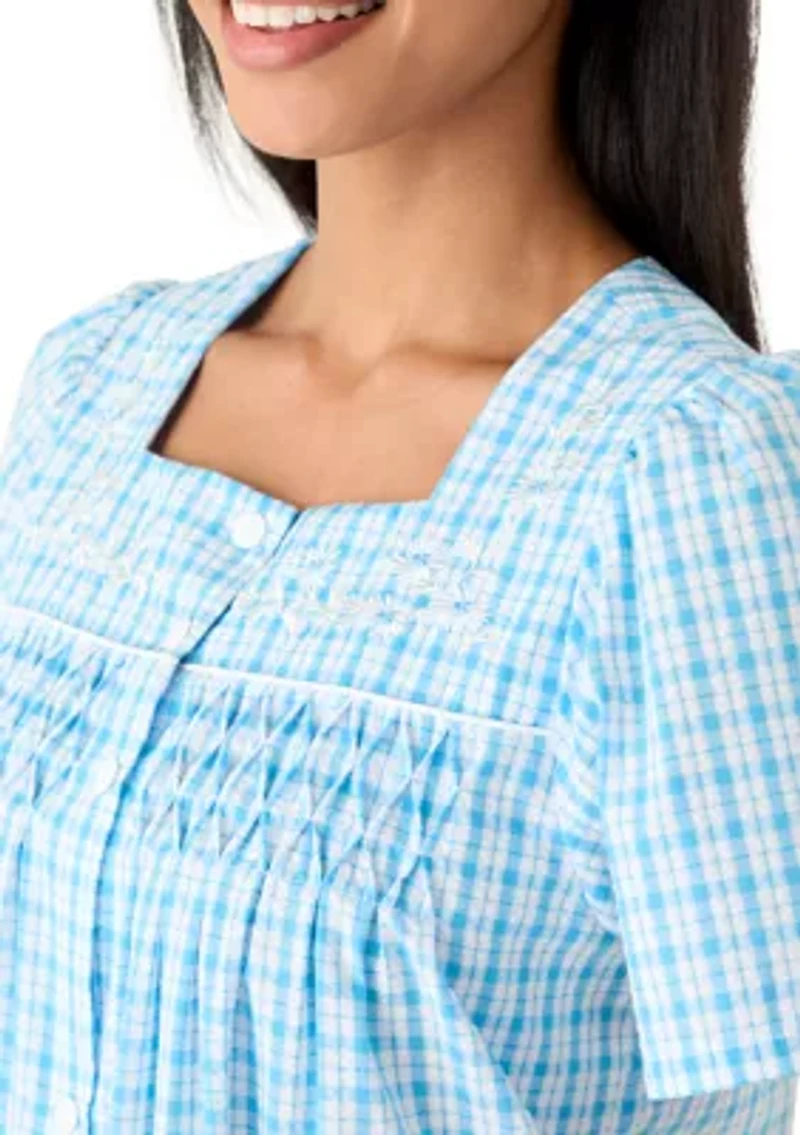 Women's Short Snap Seersucker Robe