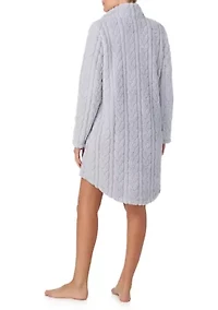 Short Cable Zip Robe