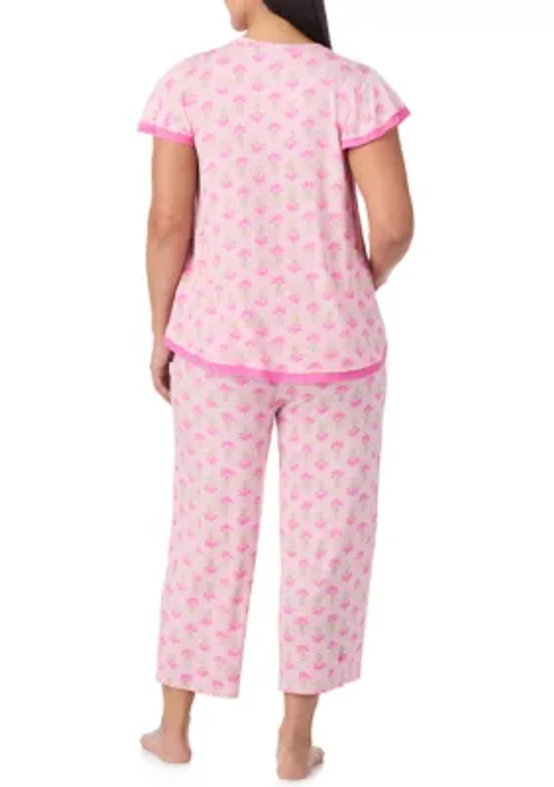 Women's Short Sleeve Top and Cropped Pants Set