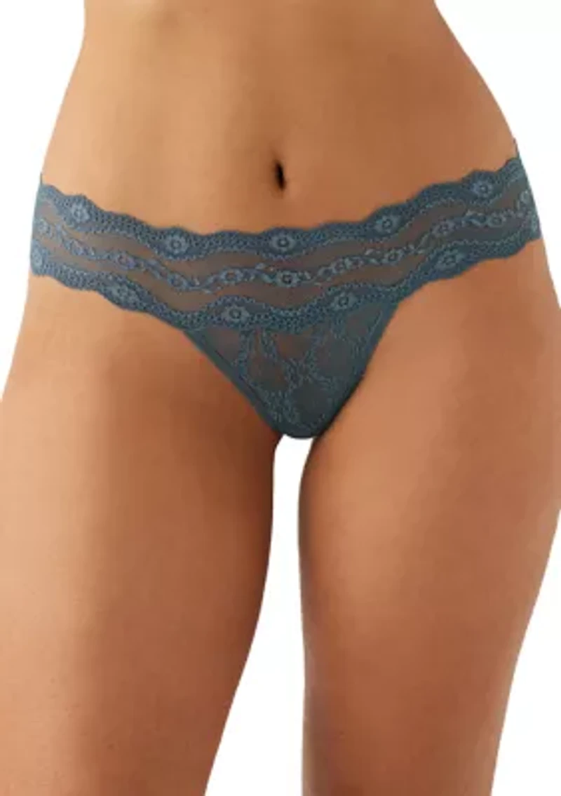 Lace Kiss Thong