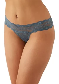 Lace Kiss Thong