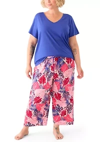 Plus Short Sleeve V-Neck T-Shirt