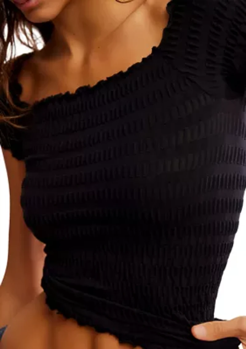 Pucker Up Seamless Tee