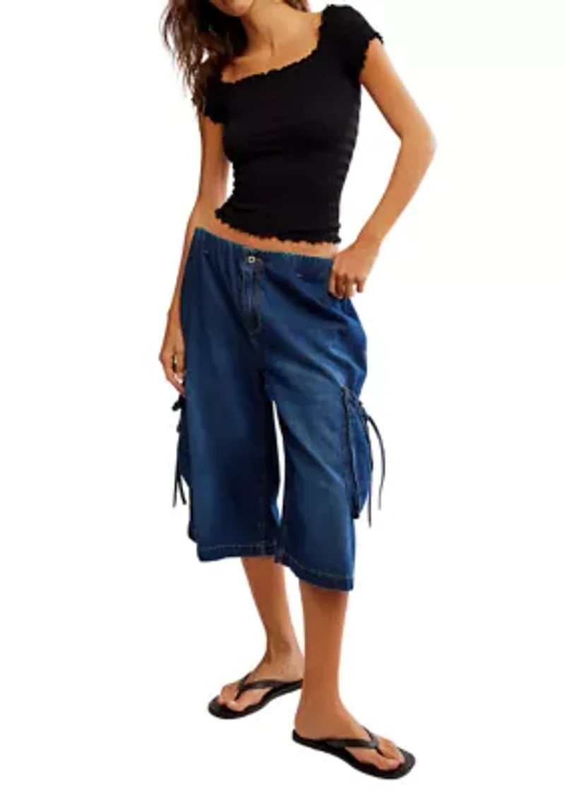 Pucker Up Seamless Tee