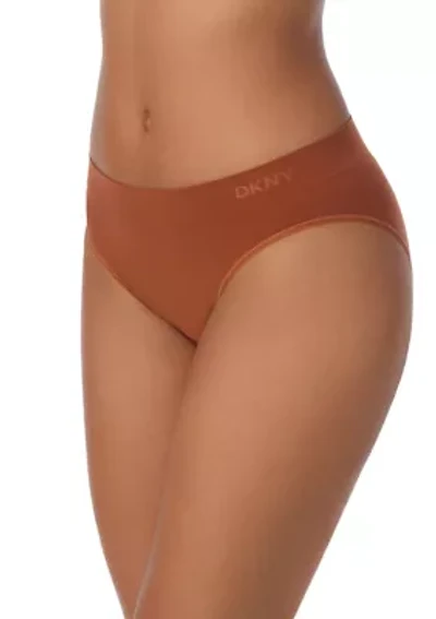 Seamless Litewear Hi-Cut Panty