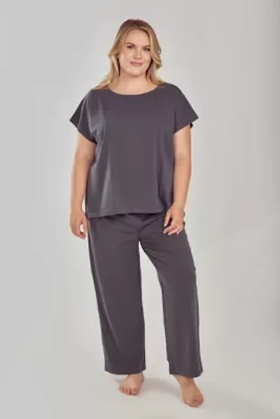 iCollection Womans Soft Knit Top and Crop Pant  Pajama Set with Side Pockets.