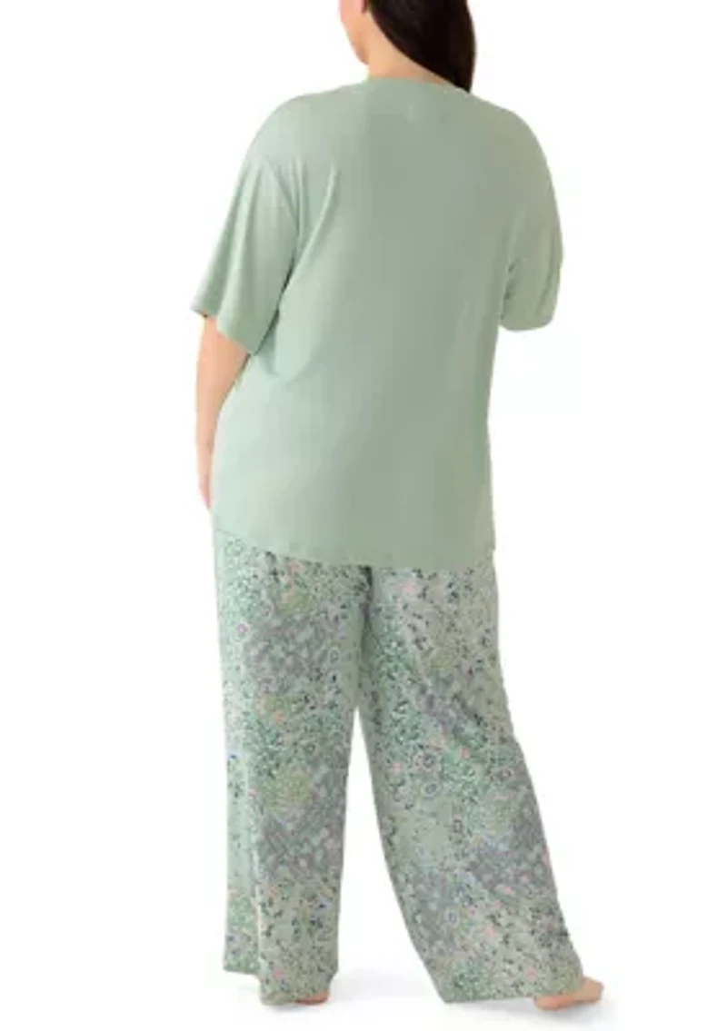 Plus Short Sleeve Top and Pant Pajama Set