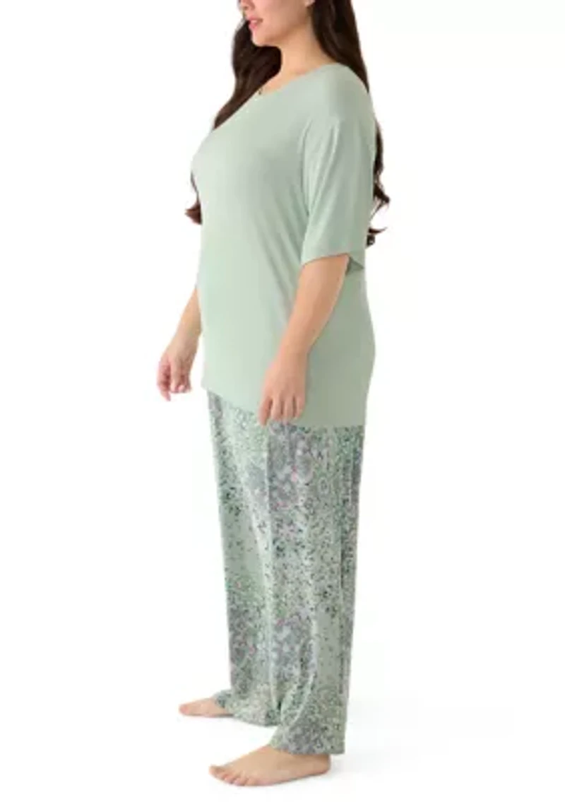 Plus Short Sleeve Top and Pant Pajama Set
