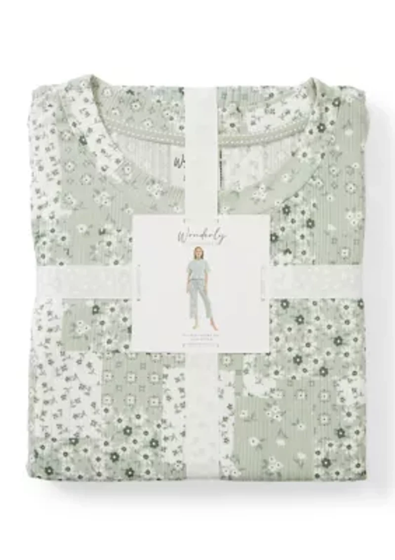 Plus Mom Day Boxy T-Shirt and Cropped Pants Set