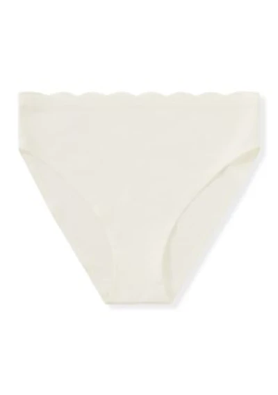 Scalloped Edge High Cut Briefs
