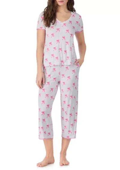Women's Short Sleeve Top and Cropped Pants Pajama Set