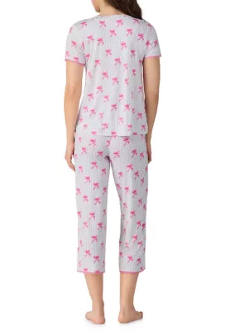 Women's Short Sleeve Top and Cropped Pants Pajama Set