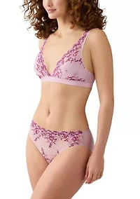 Embrace Lace™ Wire Free Bra - 852191