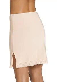 No Panty Line Promise® Lace Half Slip
