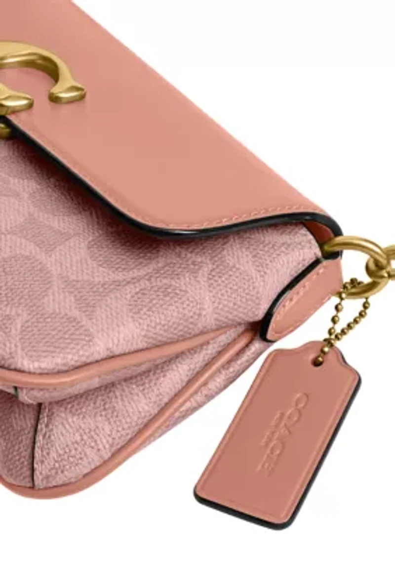 Jet Shoulder Bag In Signature Canvas