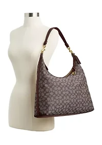 Juliet Shoulder Bag 38 in Signature Jacquard