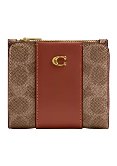 Signature Canvas Essential Slim Billfold Wallet 