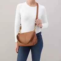 ADVANCE SHOULDER BAG