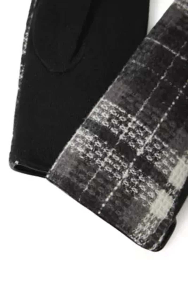Large Scale Plaid Gloves