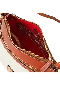 Pebble Grain Crossbody 25