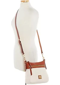 Pebble Grain Crossbody 25