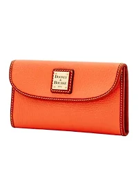 Pebble Grain Continental Clutch