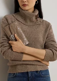 Women's Glossy Embossed Crocodile 20-Wallet On A Large Chain