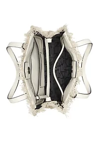Modern Essentials Tote