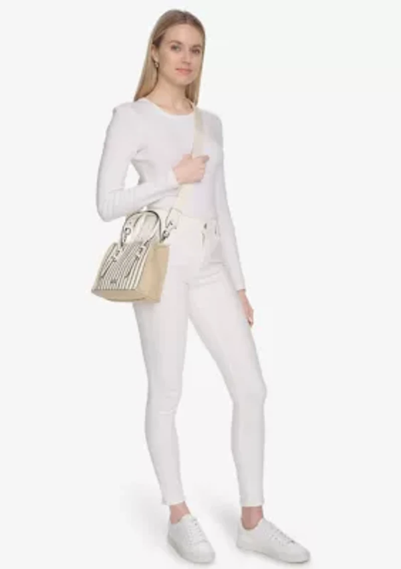 Modern Essentials Tote