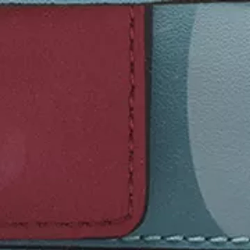 Modern Essentials Crossbody Bag