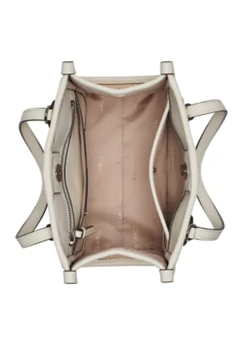 Modern Essentials Crossbody Bag