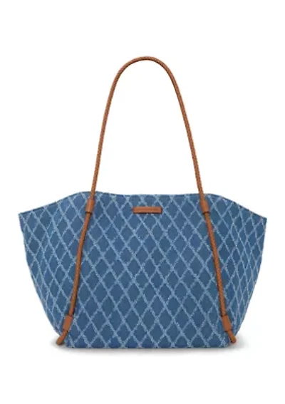 Ezri Tote