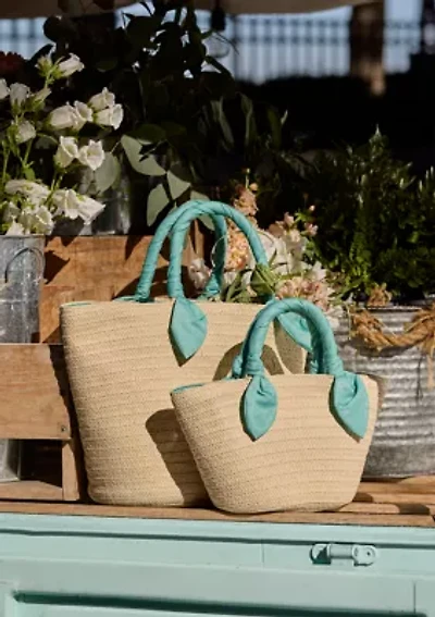 Sewing Down South x Crown & Ivy™ Vendue Medium Straw Handbag