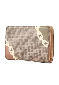 Medium Bifold Wallet with Snap