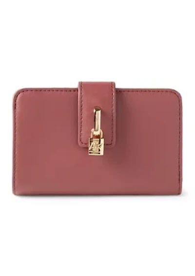 Medium Flap Wallet
