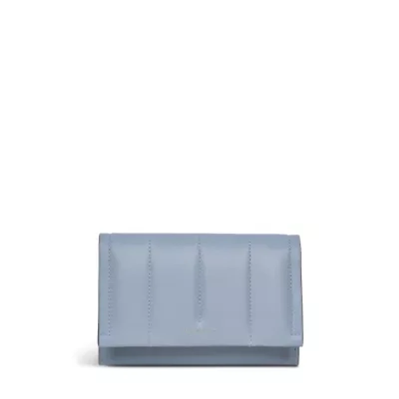 Oak Street Quilt Medium Flapover Wallet