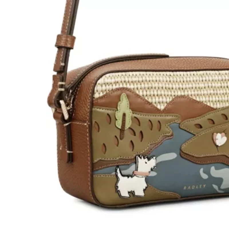 Spring Dazemini Zip Around Cross Body