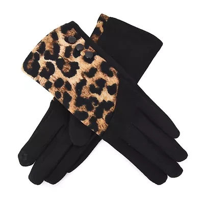 Warm Winter Gloves Featuring Leopard Print