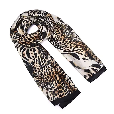 Luxurious Patterned Wrap Scarf