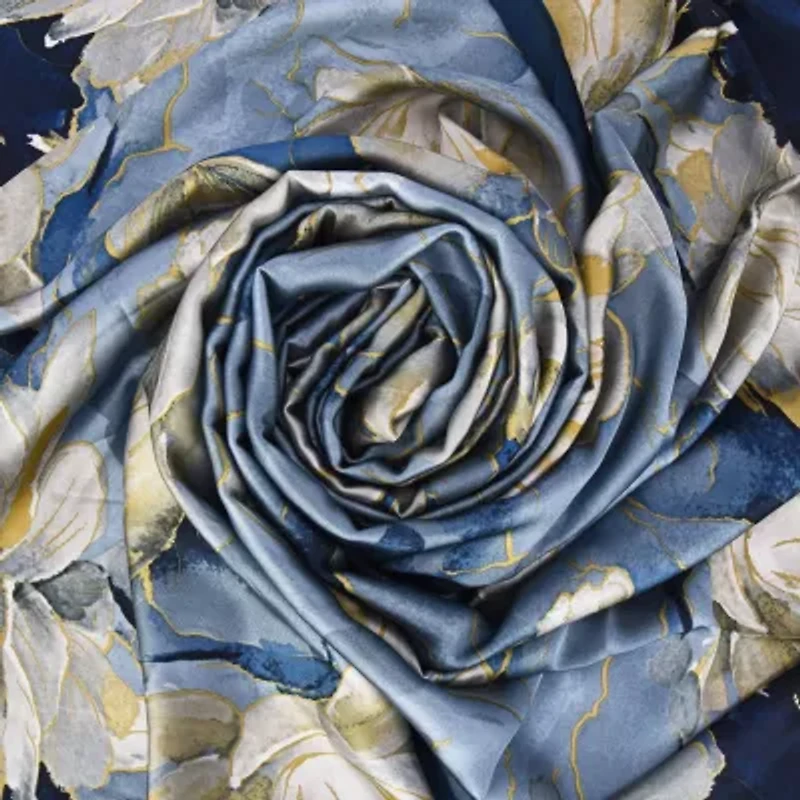 Women's Luxurious Patterned Wrap Scarf