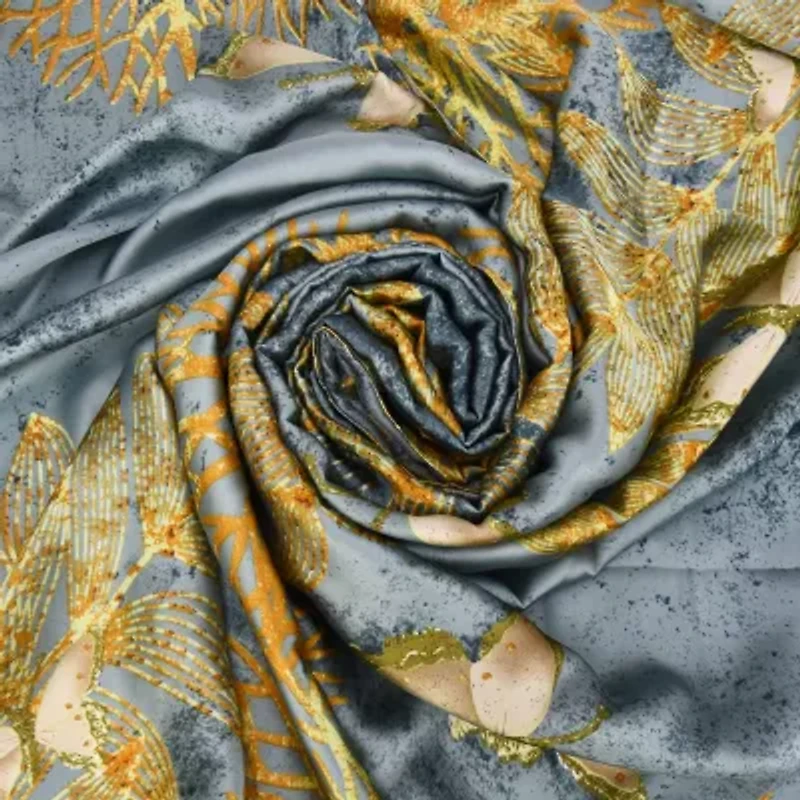 Women's Luxurious Patterned Wrap Scarf