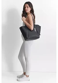 Lyda Medium Tote