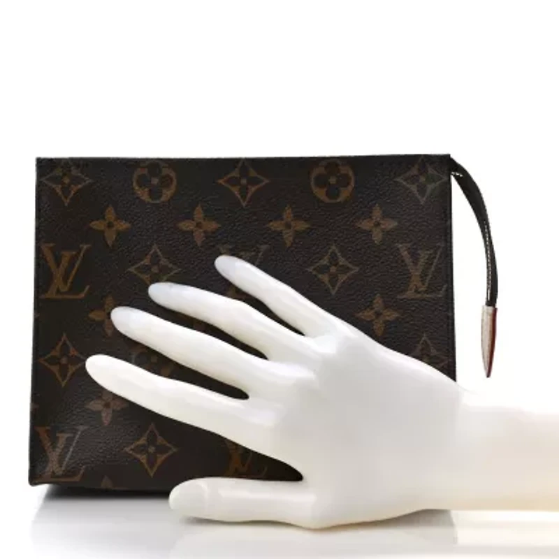Louis Vuitton Toiletry Pouch 19 Monogram -FINAL SALE NO RETURNS