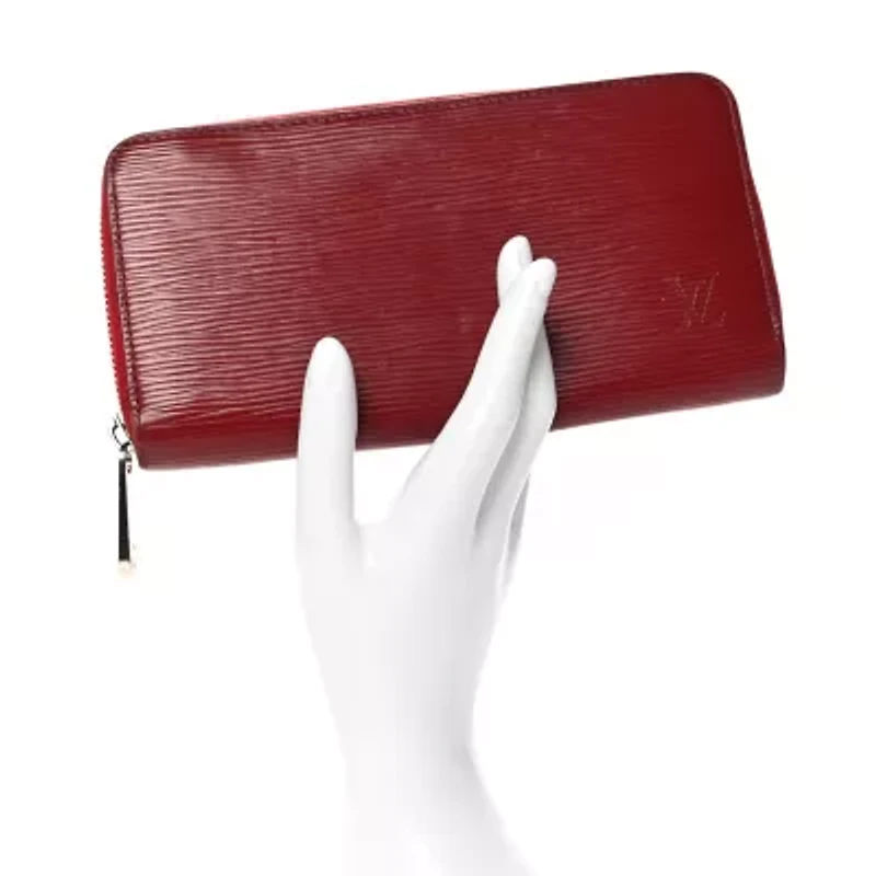 Louis Vuitton Zippy Wallet -FINAL SALE NO RETURNS